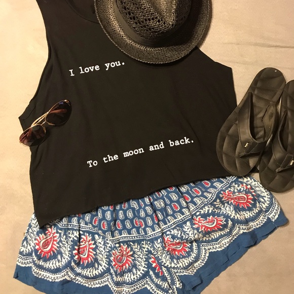 Angie Pants - Women’s summer boho shorts! Size SM. Used.